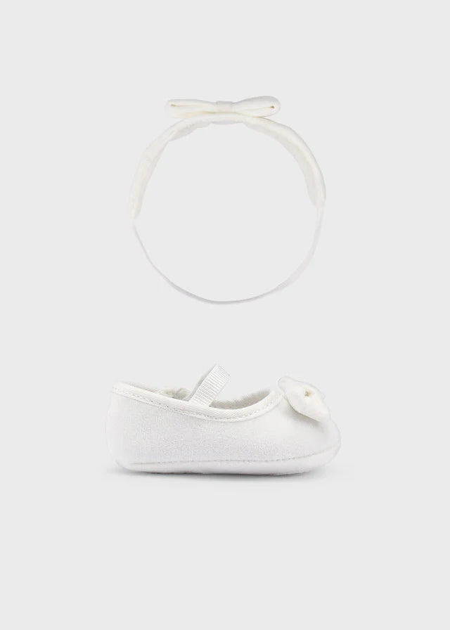 Off White Shoes & Headband Set