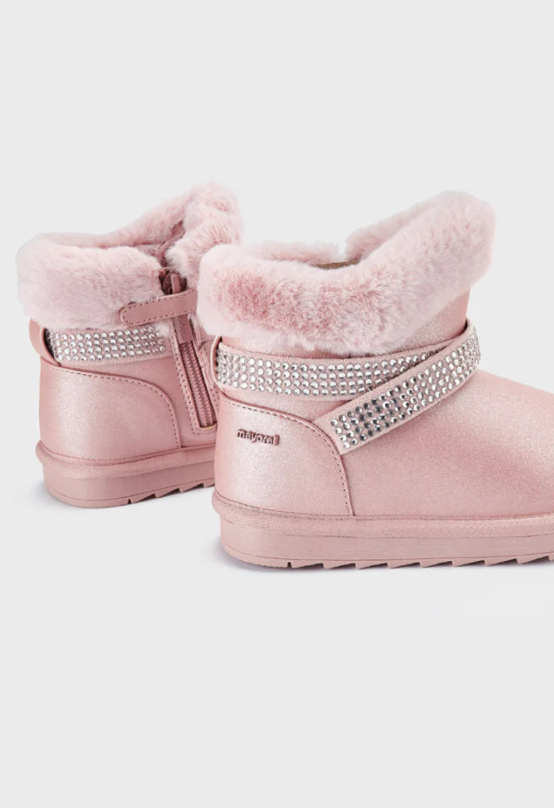 Girls Pink Fur Lined Boots